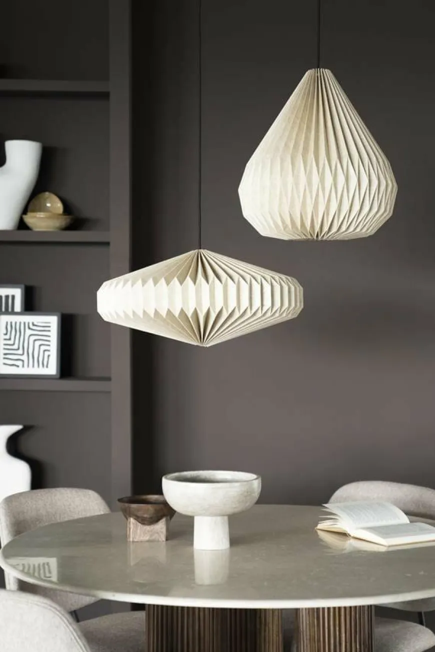 By Boo Hanglamp Zuki – Type 2