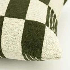By Boo Kussen Twist 45x45 cm – groen