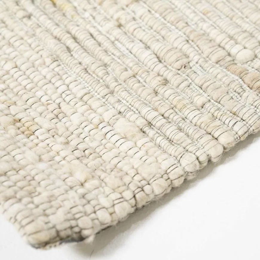 By Boo Vloerkleed Takara 190x290 cm - ivory