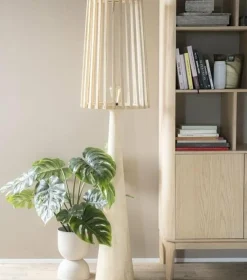 By Boo Vloerlamp Guard – naturel
