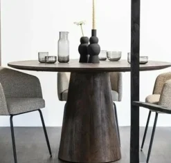 Eleonora Eettafel Aron rond 130 - bruin