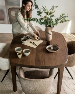 Eleonora Eettafel Taylor 140x120 cm