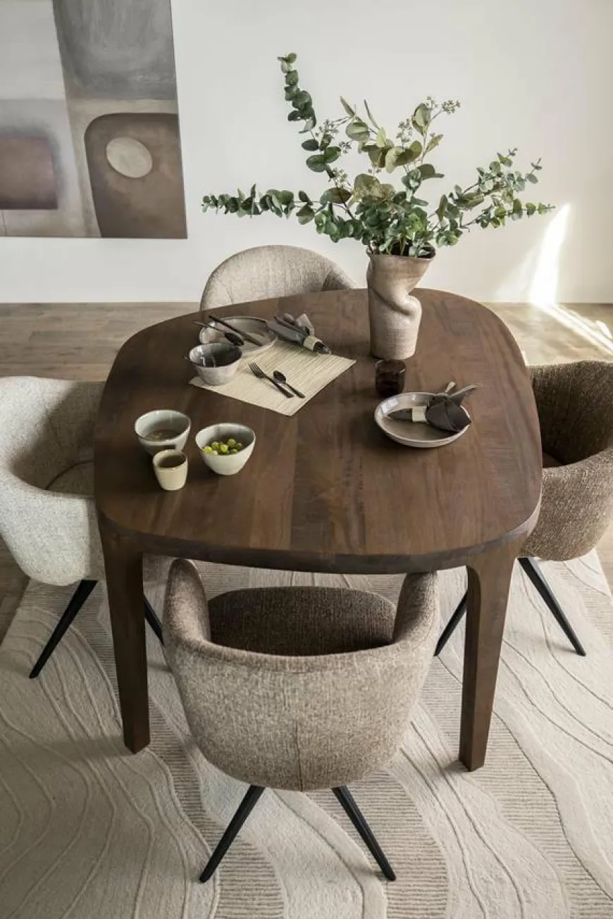 Eleonora Eettafel Taylor 140x120 cm