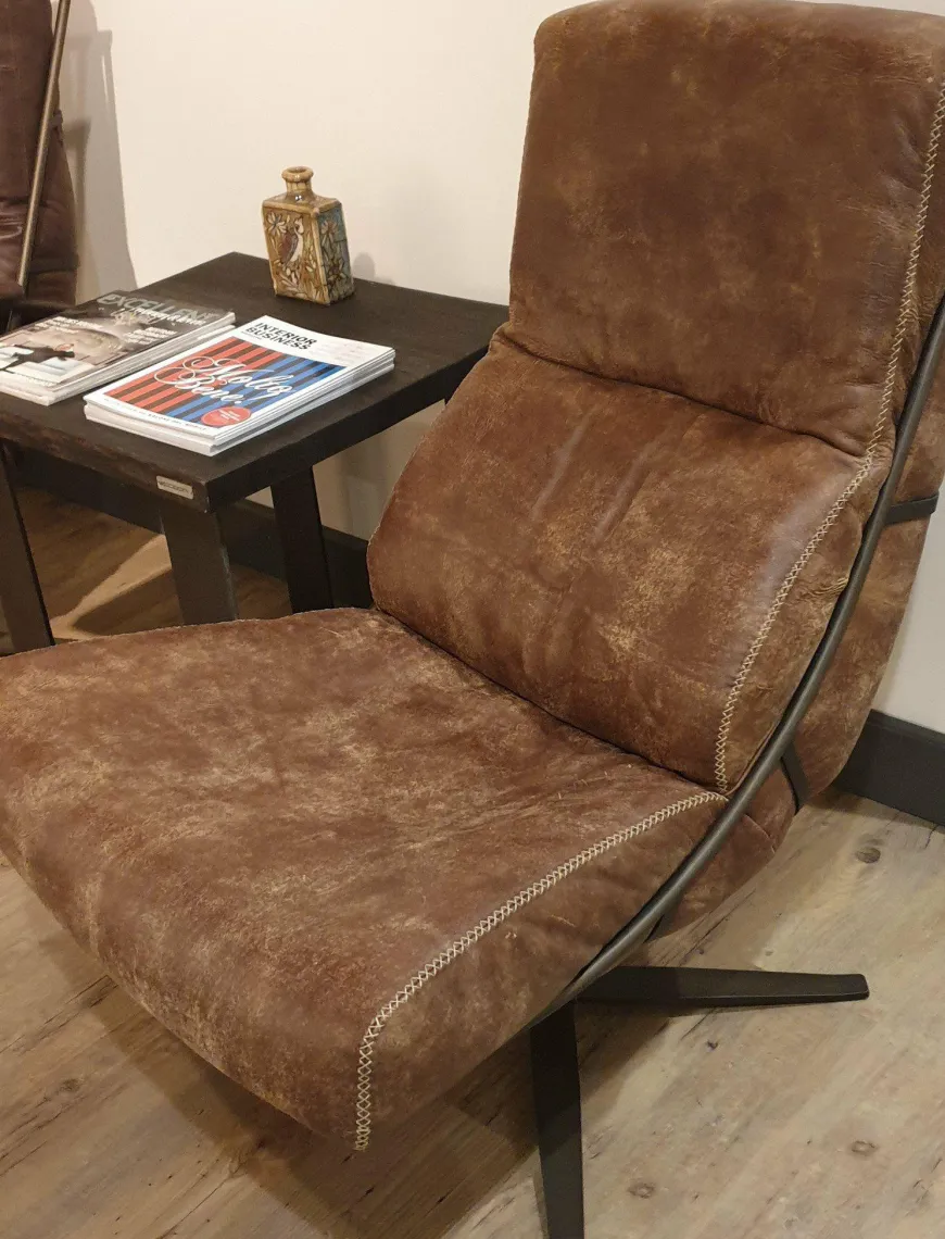 Het Anker Draaifauteuil Rasmus L60 met gestoffeerde armleuning