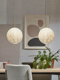 it's about RoMi Hanglamp glas/ijzer Carrara bol wit marmerprint/goud L
