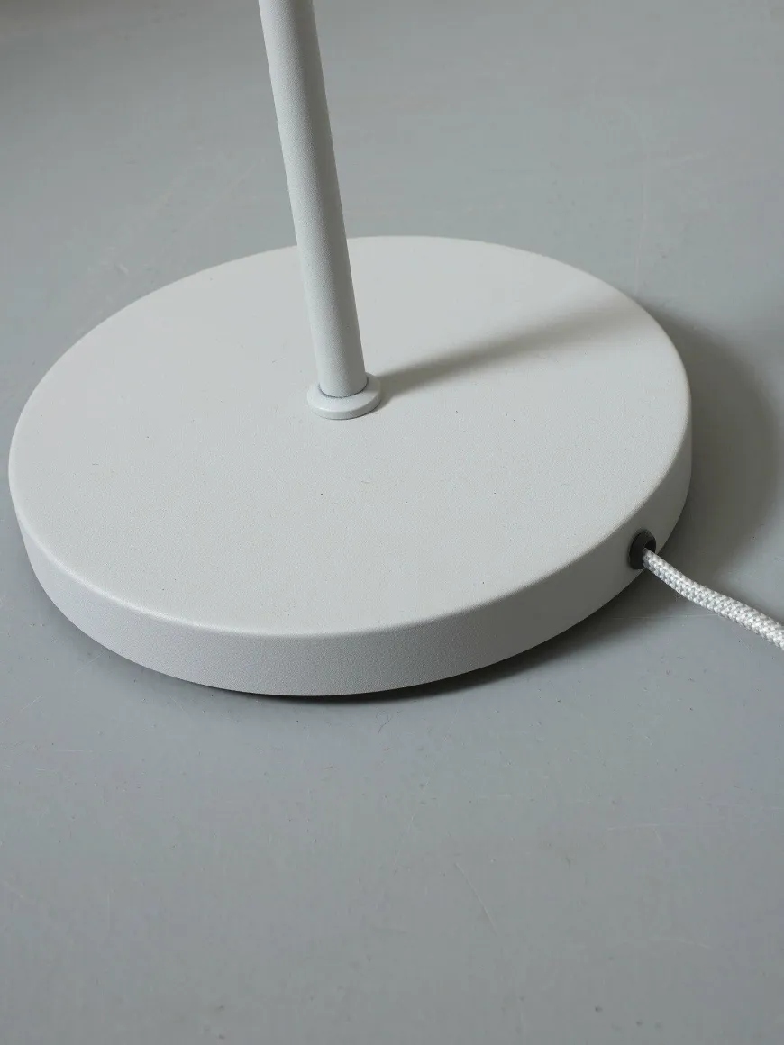it's about RoMi Vloerlamp ijzer Porto lichtgrijs