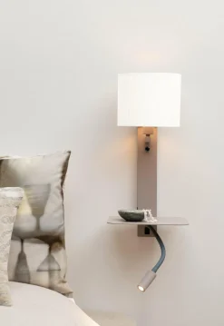 it's about RoMi Wandlamp Florence+leeslamp zand/kap 1815 wit