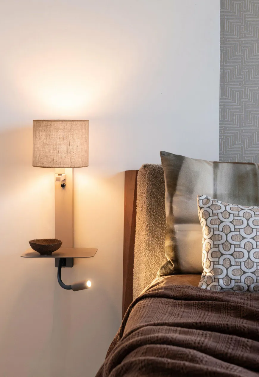 it's about RoMi Wandlamp Florence+leeslamp zand/kap 1815 linnen donker