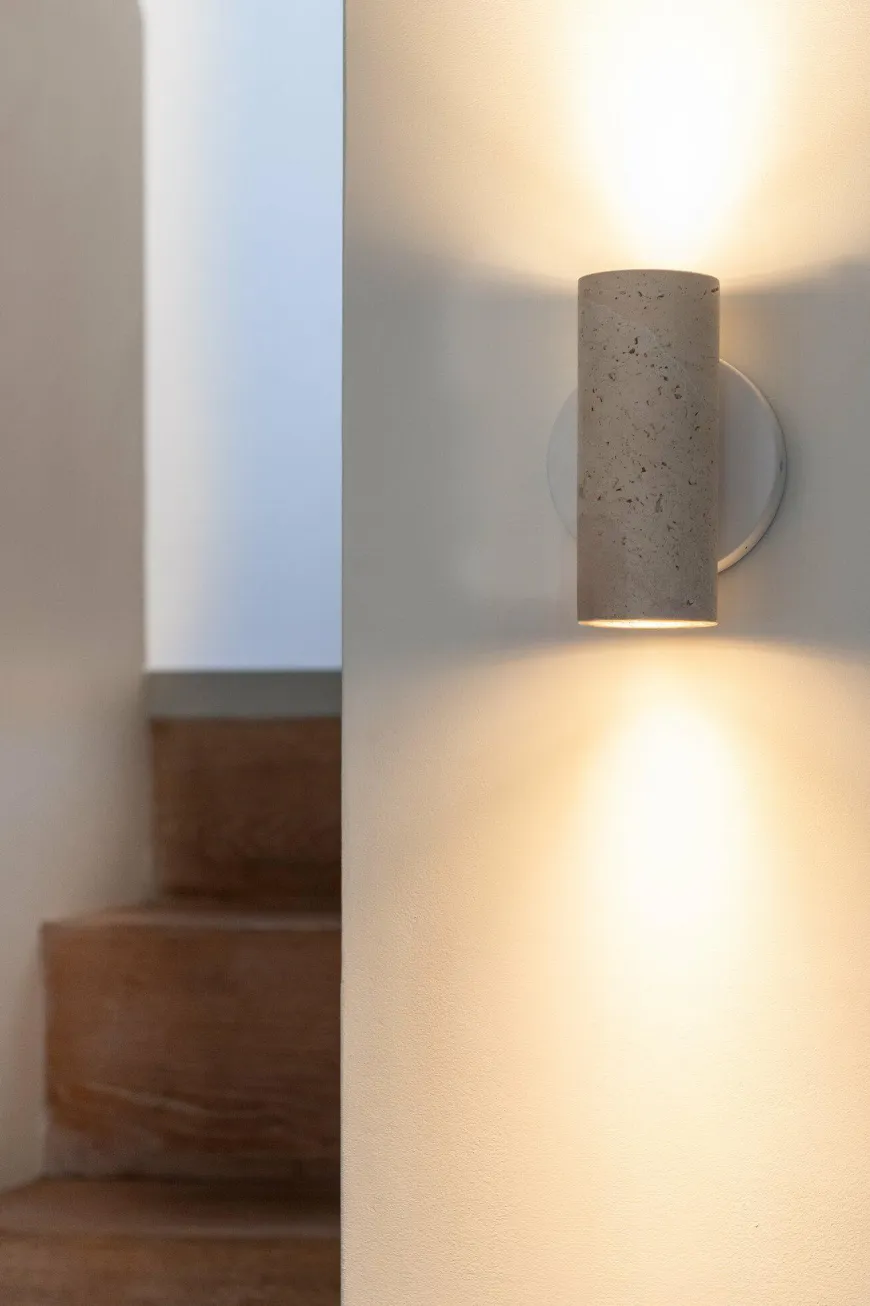 it's about RoMi Wandlamp Tivoli wit