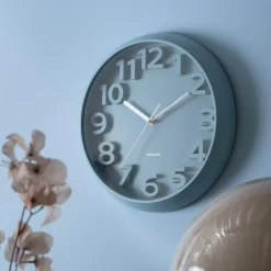 Karlsson Wandklok Elevated Classic Numbers misty blauw