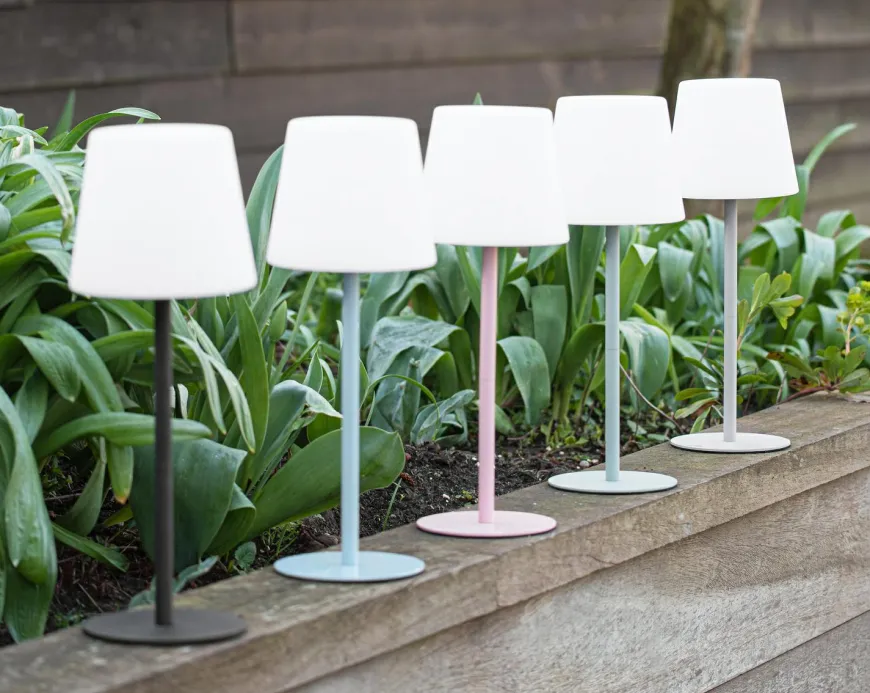 Leitmotiv Tafellamp voor binnen en buiten lichtblauw