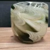 Light en Living Pot met kaars 9x9x9 cm SWIRL glas amber grijs
