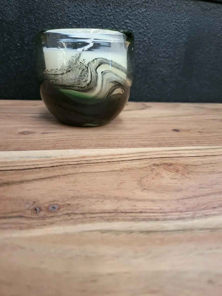 Light en Living Pot met kaars 9x9x9 cm OASIS glas groen zwart
