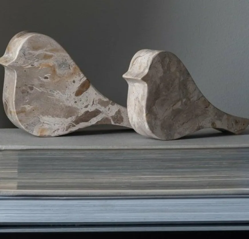 Present Time Ornament Statue Vogel marmer klein
