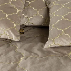 PTMD Kussen Lizze Beige velvet embroidery patroon 45 x 45
