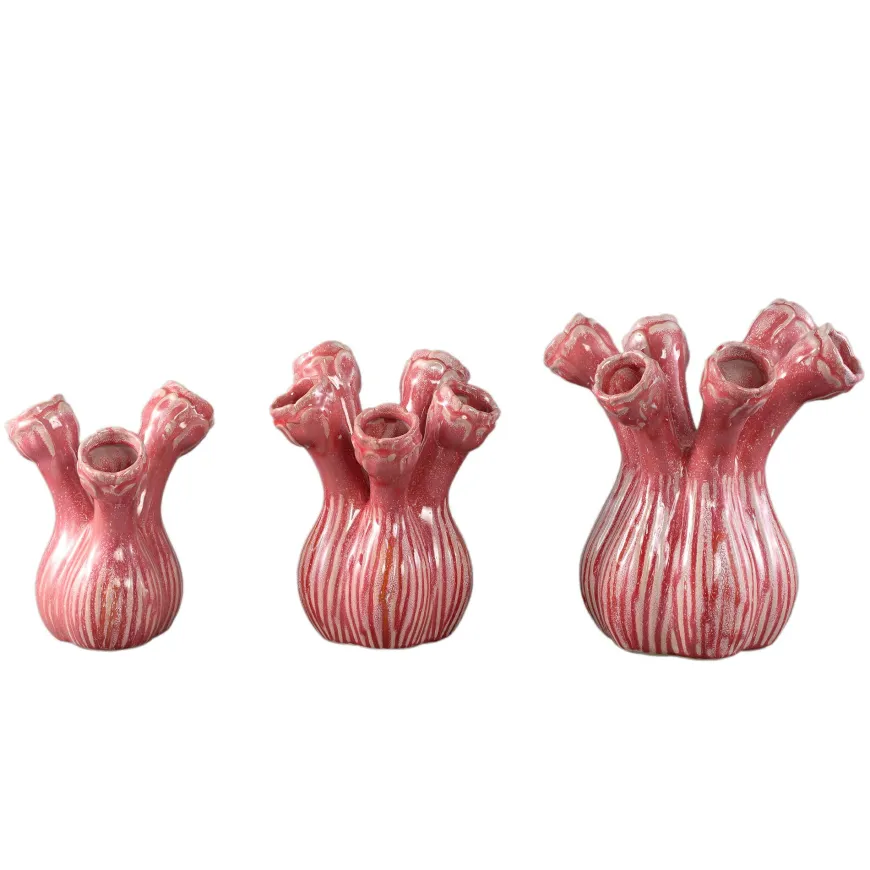 PTMD Vaas Annmarie Light Pink ceramic flower shape tubes M