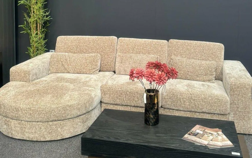 Richmond Interiors Bank Felix lounge links rond + 2.5 zits - Island shitake 124 - Showroommodel