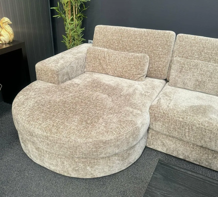 Richmond Interiors Bank Felix lounge links rond + 2.5 zits - Island shitake 124 - Showroommodel