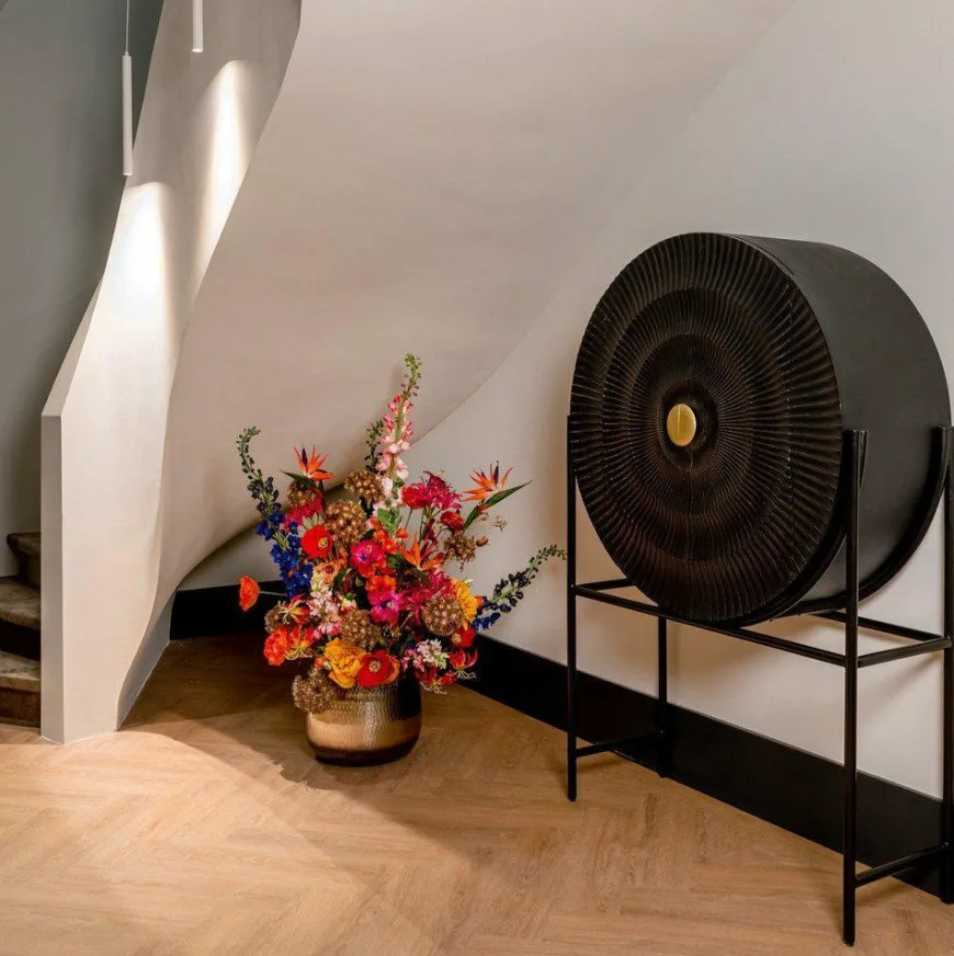 Richmond Interiors Barkast Feda