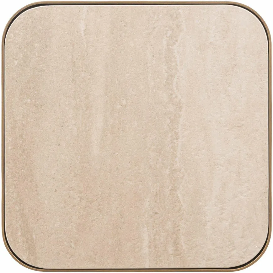 Richmond Interiors Pilaar Claridge gold