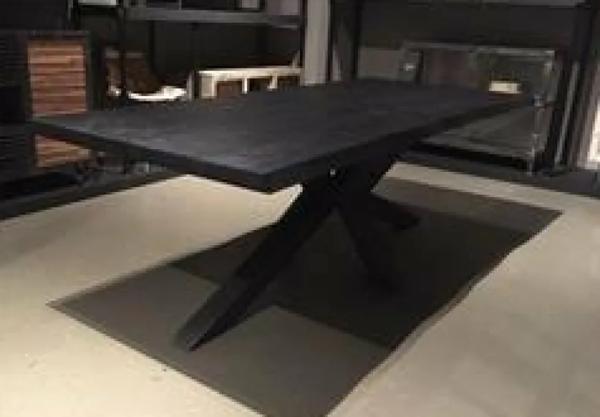 Tower Living Eettafel Sovana Live edge blank of zwart - diverse afmetingen