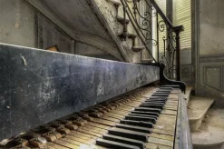 Wandkraft The Abandoned Piano
