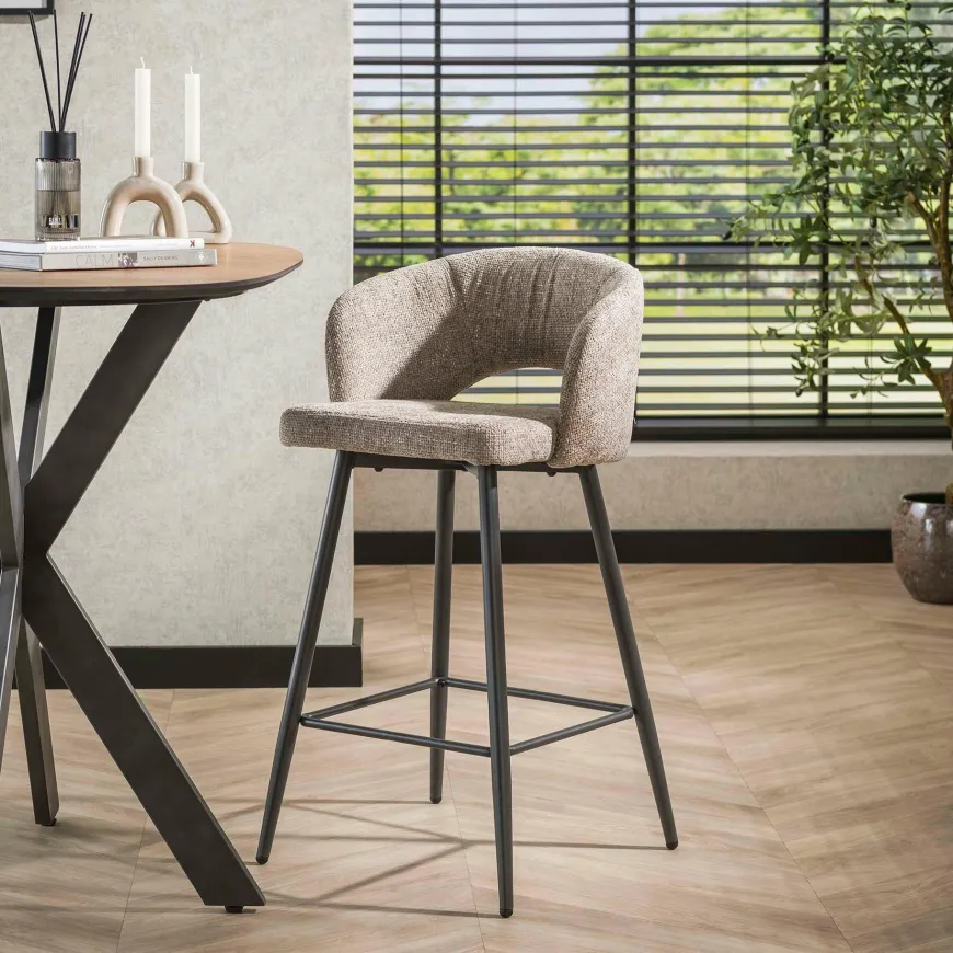 WoonStijl Barstoel Salon Tissee cargo zandkleur