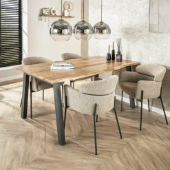 WoonStijl Eetkamertafel 180 edge