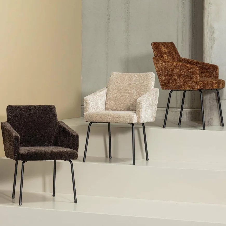Woood MOUNT eetkamerstoel met armleuning 3D chenille donkerbruin